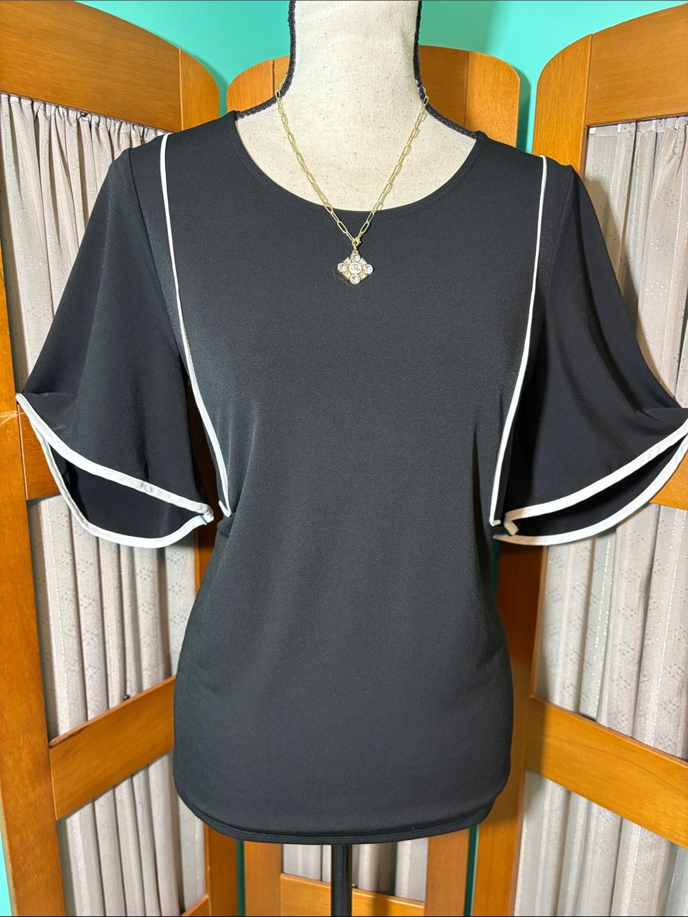 Worthington Black Flutter Sleeve Top with White Trim
